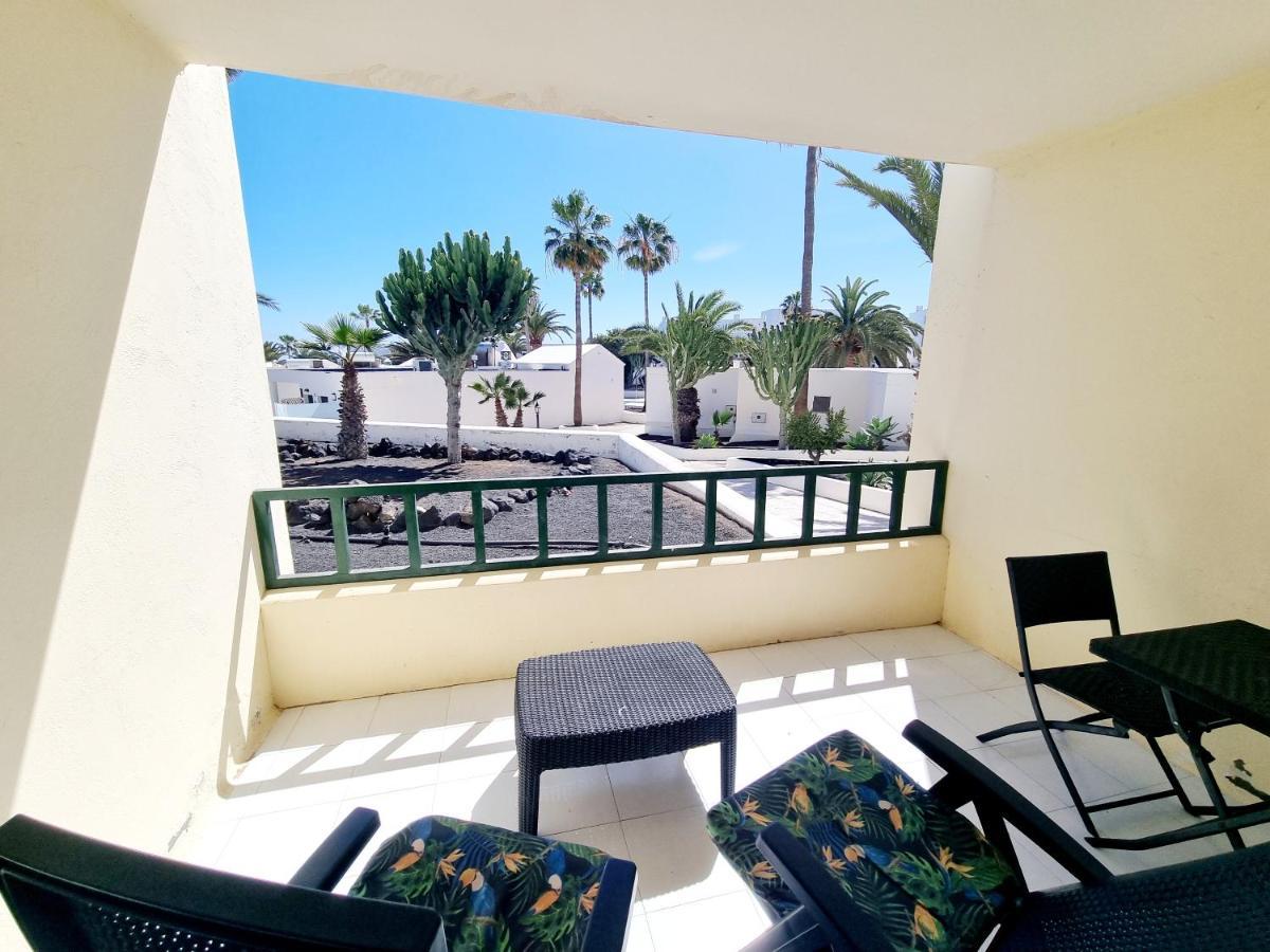 Appartamento Casa Atlantis Playa Roca Costa Teguise Esterno foto