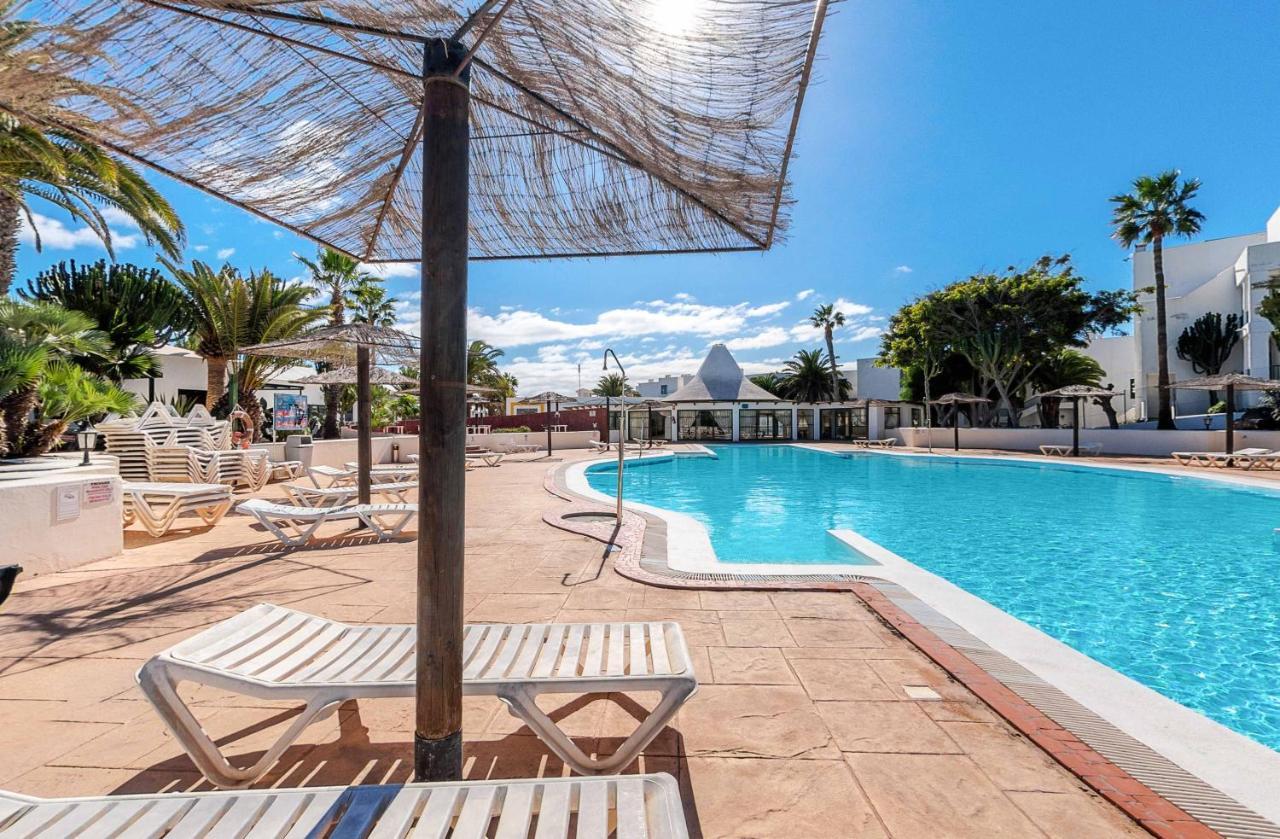 Appartamento Casa Atlantis Playa Roca Costa Teguise Esterno foto
